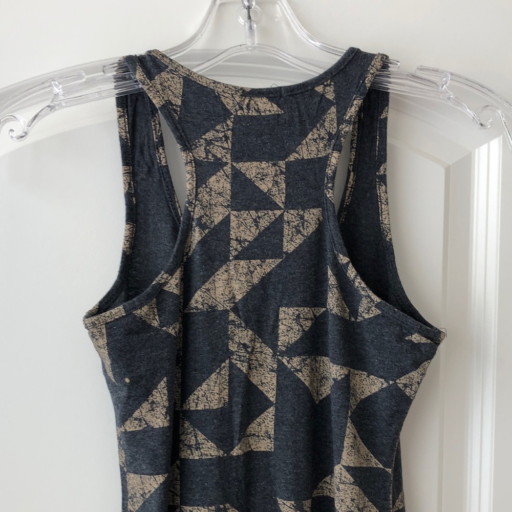 Bozzolo Grey Tank Midi Dress with Tan Geometric Print - Picture 7 of 7